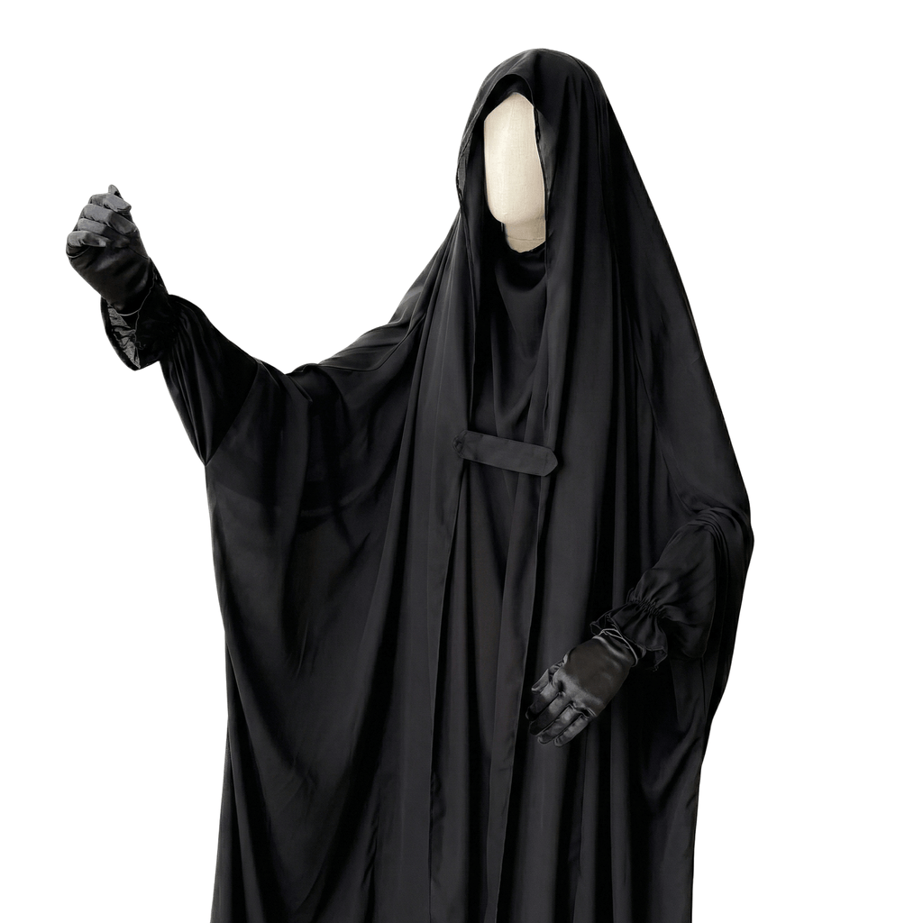 Saudi Jilbab on a mannequin against a white background